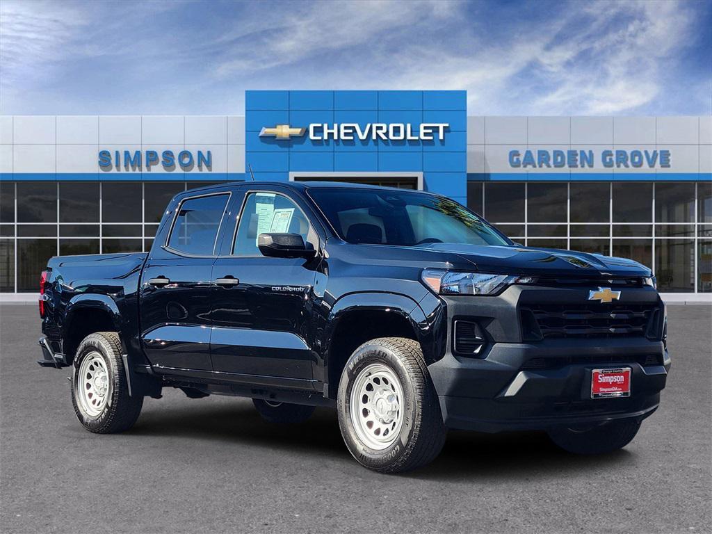 used 2025 Chevrolet Colorado car, priced at $32,888