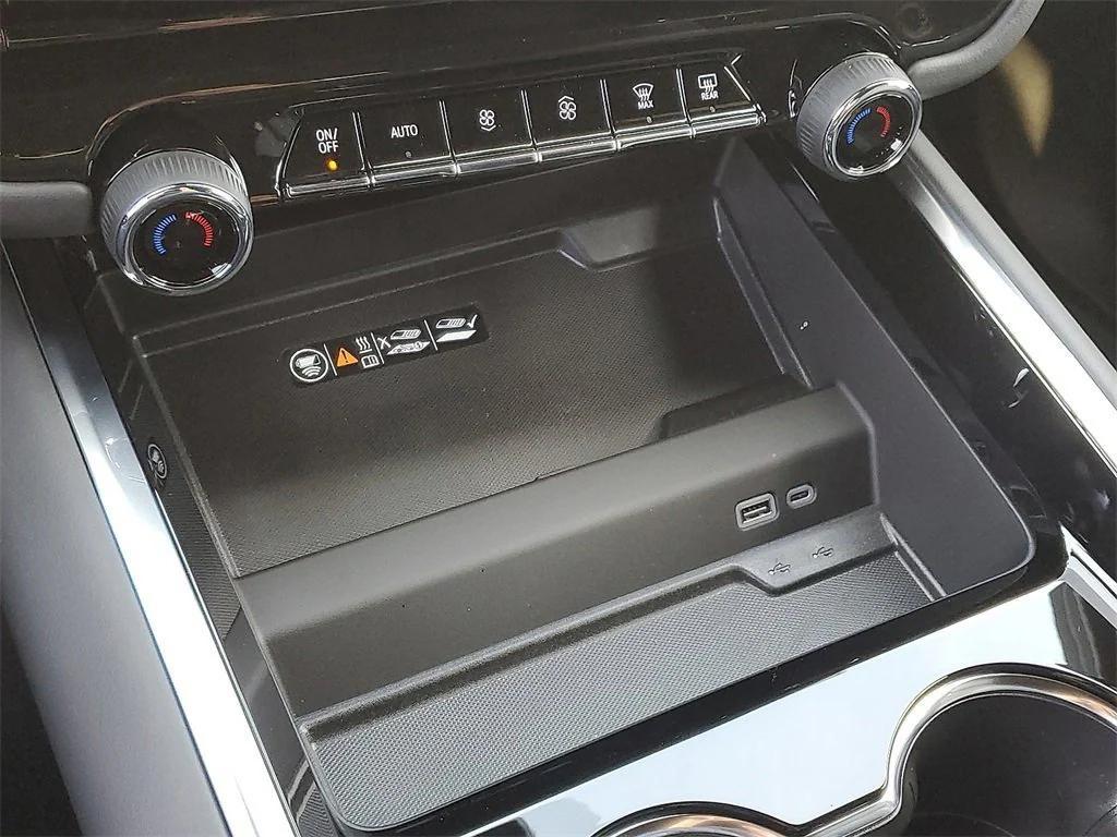 new 2025 Chevrolet Tahoe car, priced at $80,365