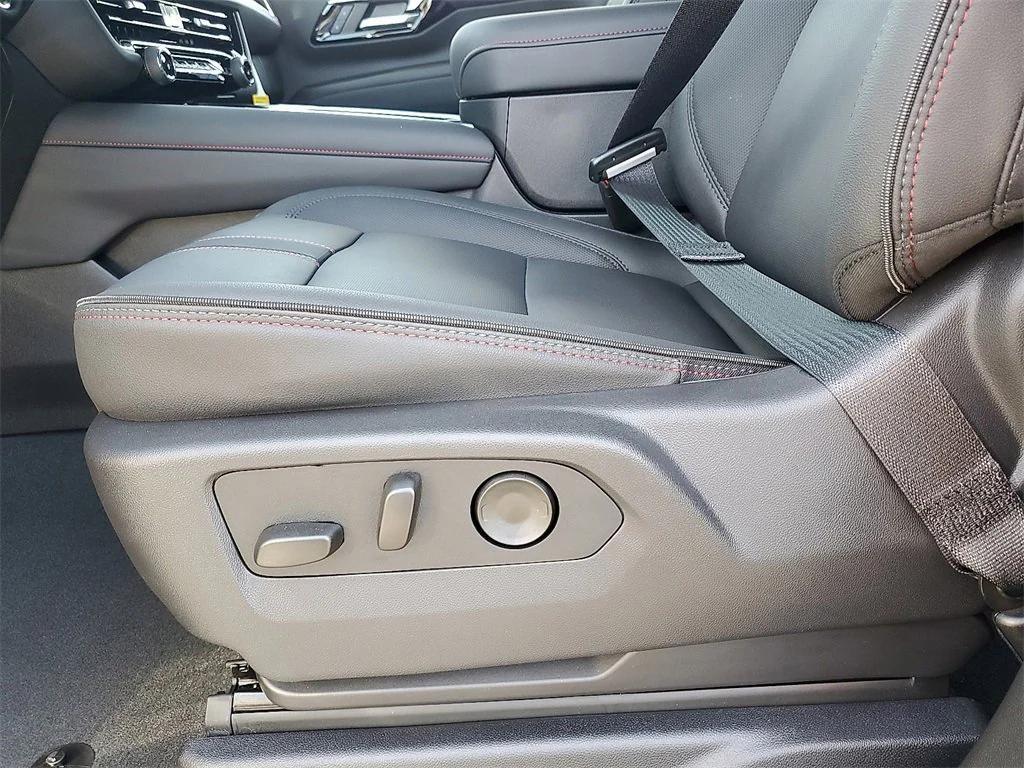 new 2025 Chevrolet Tahoe car, priced at $80,365