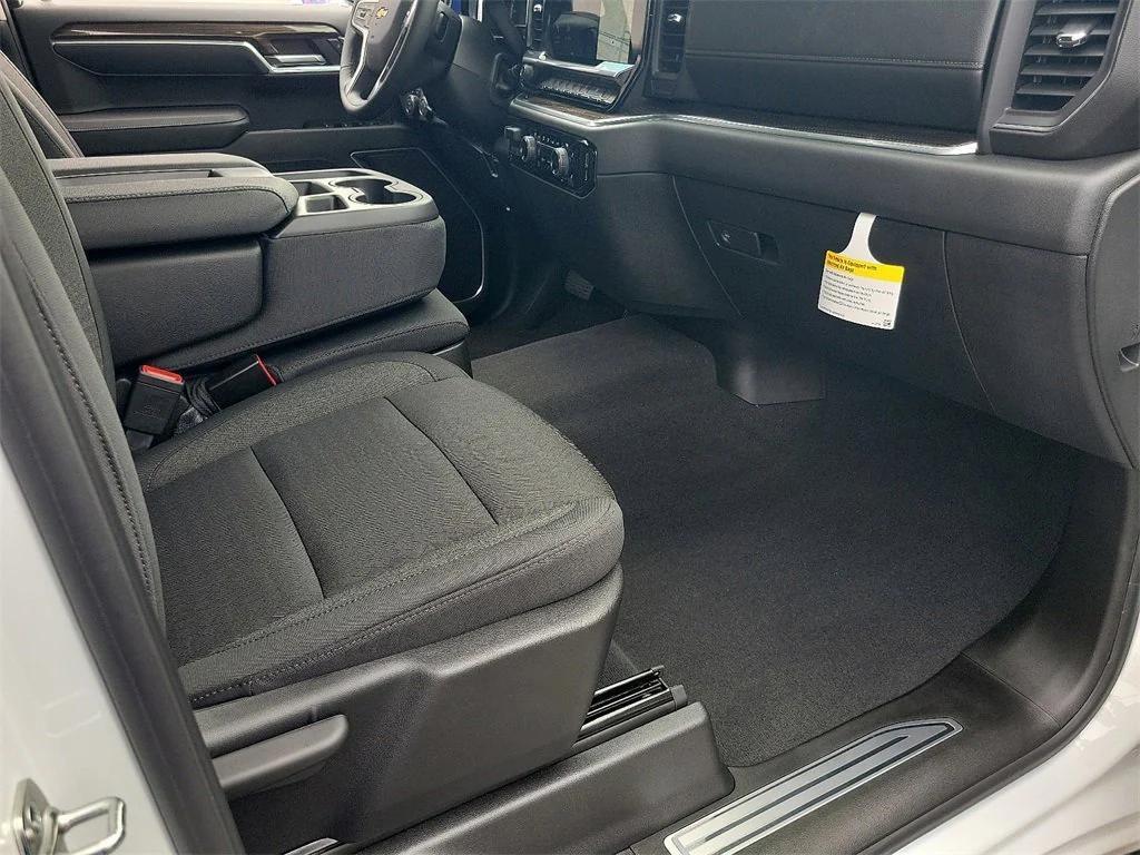 new 2025 Chevrolet Silverado 1500 car, priced at $49,795
