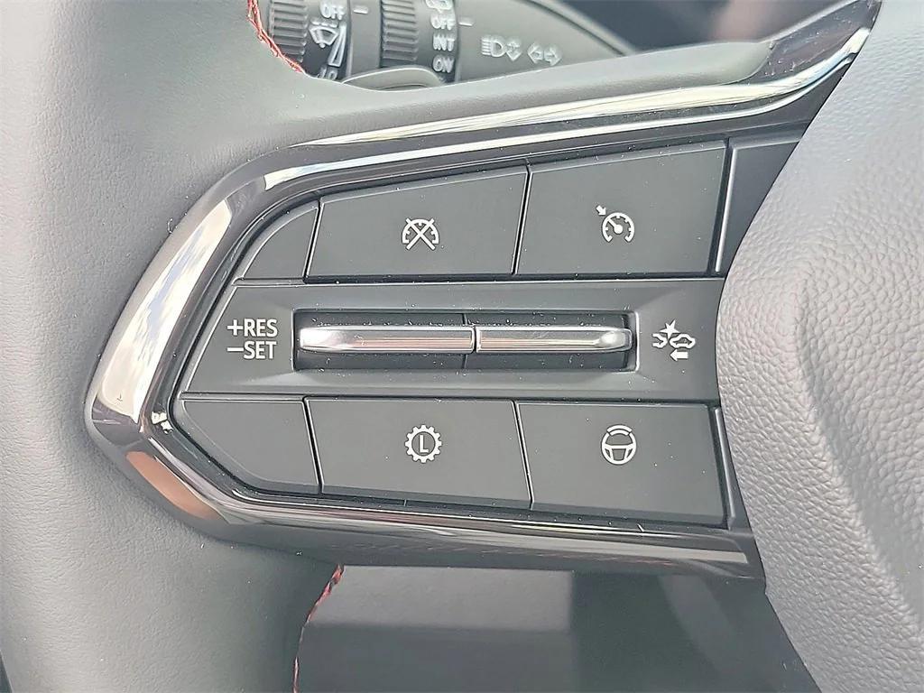 new 2026 Chevrolet Traverse car, priced at $59,070