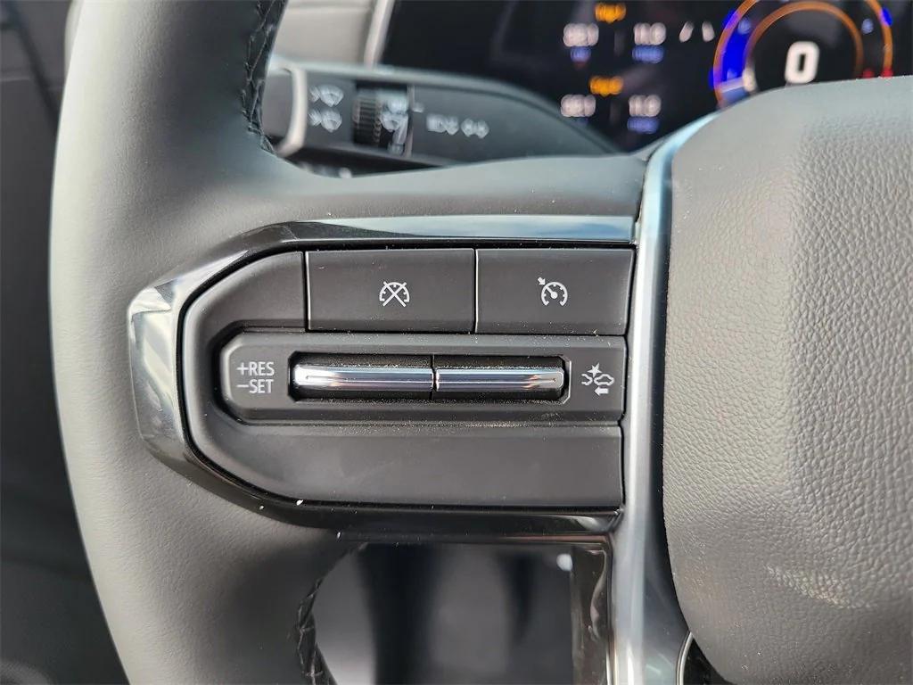 new 2025 Chevrolet Colorado car, priced at $41,065