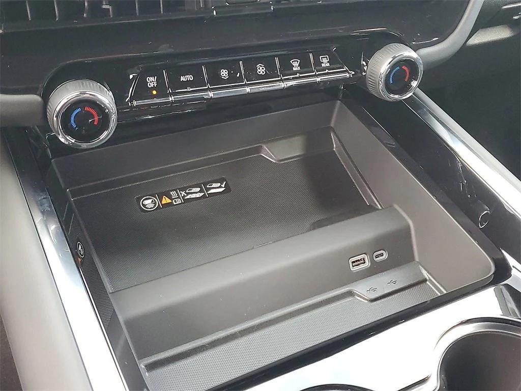 new 2025 Chevrolet Suburban car, priced at $84,740