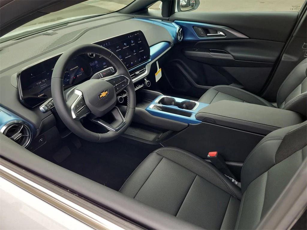 new 2026 Chevrolet Equinox EV car, priced at $41,070