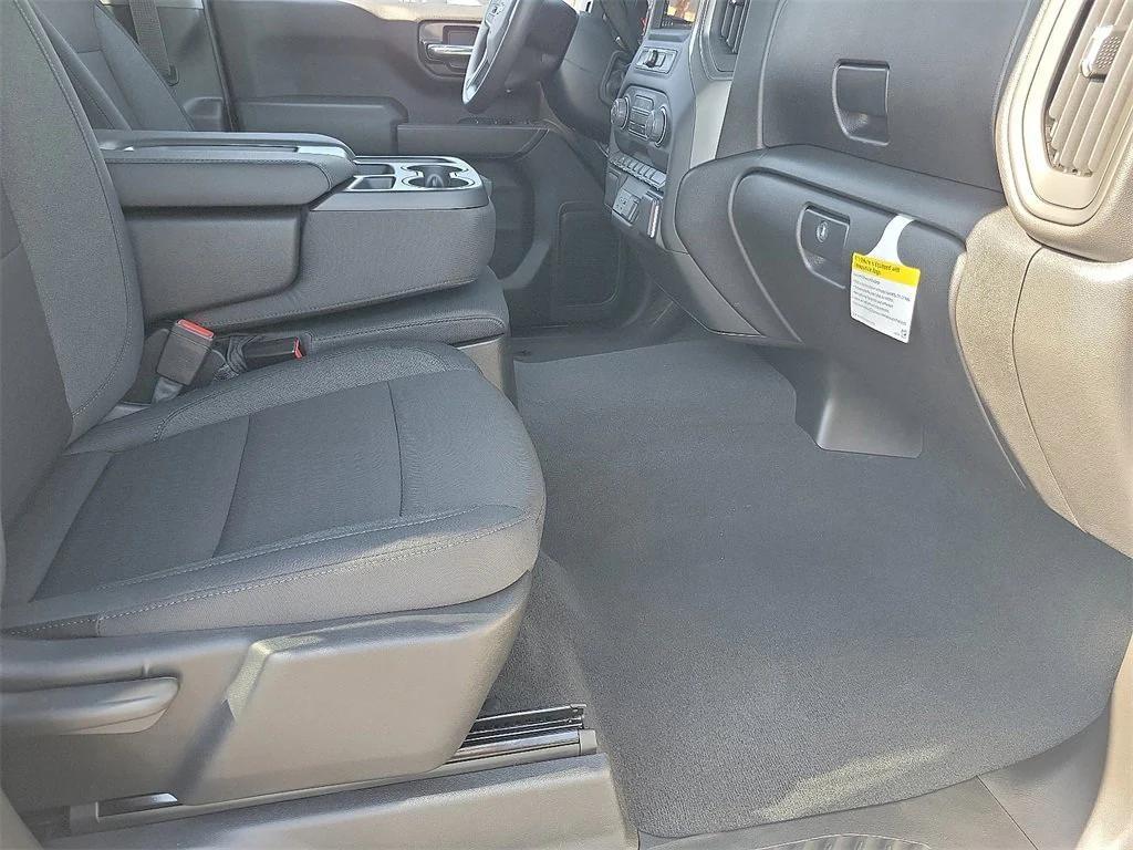 new 2026 Chevrolet Silverado 1500 car, priced at $42,615