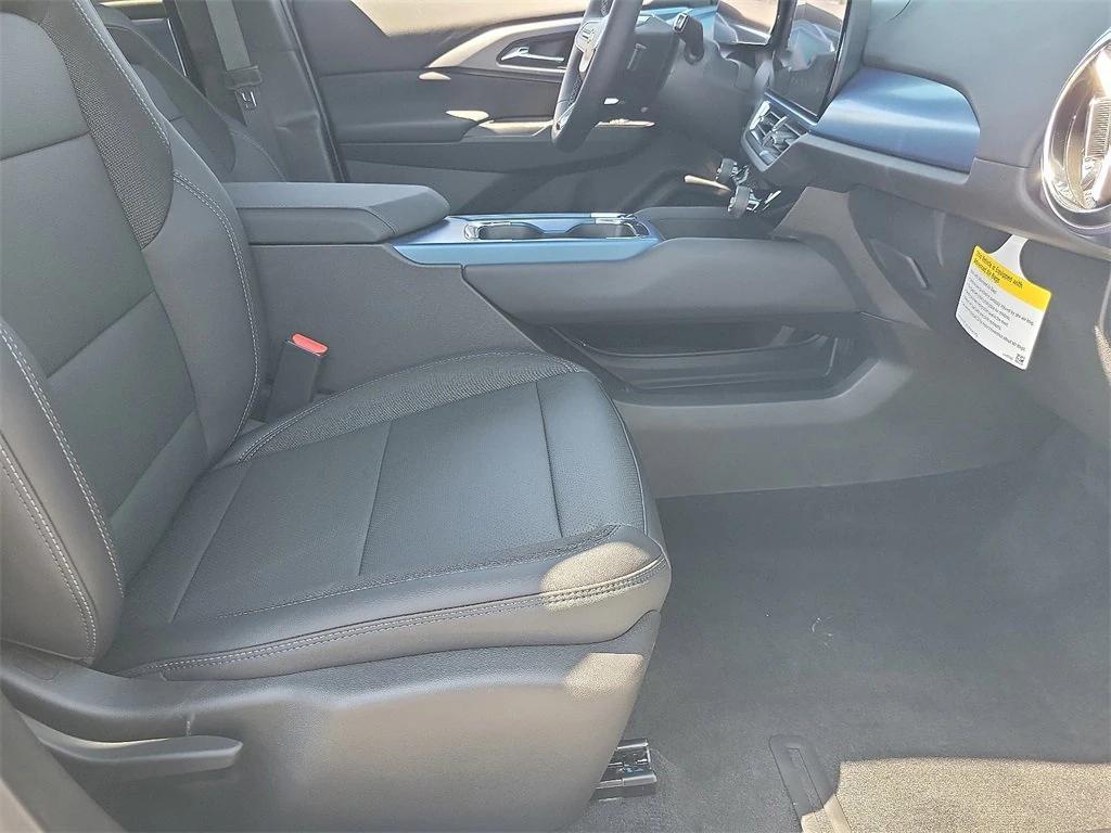 new 2026 Chevrolet Equinox EV car, priced at $42,394