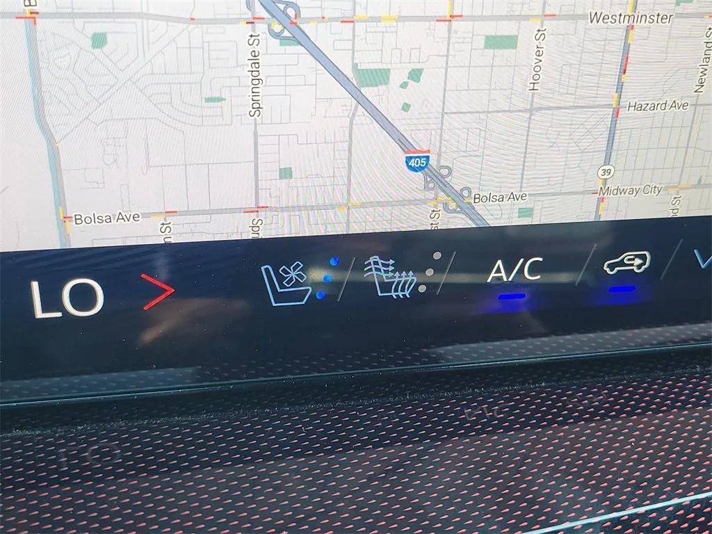 new 2026 Chevrolet Traverse car, priced at $60,310