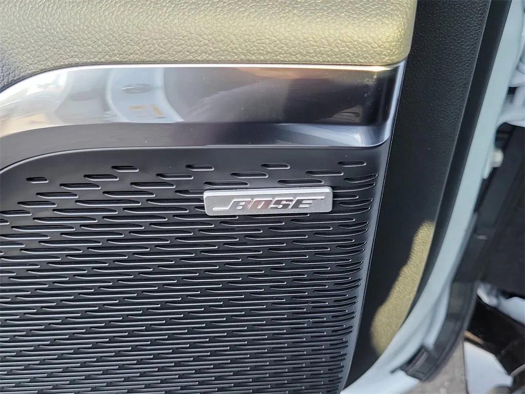 new 2026 Chevrolet Traverse car, priced at $60,310