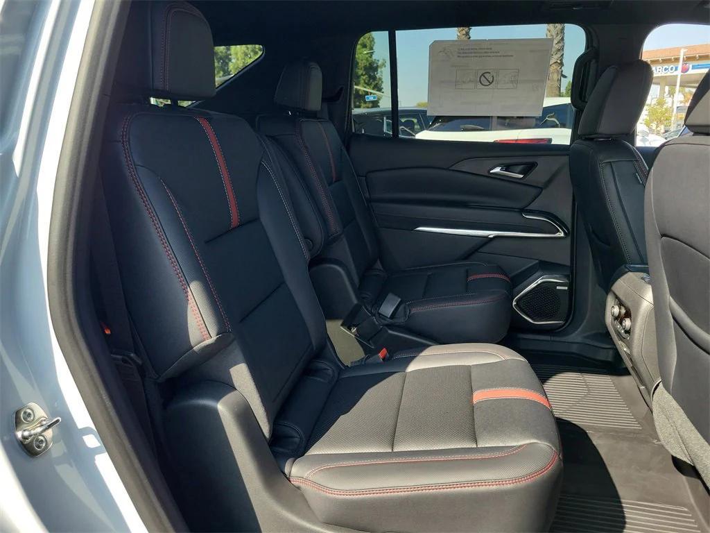 new 2026 Chevrolet Traverse car, priced at $60,310