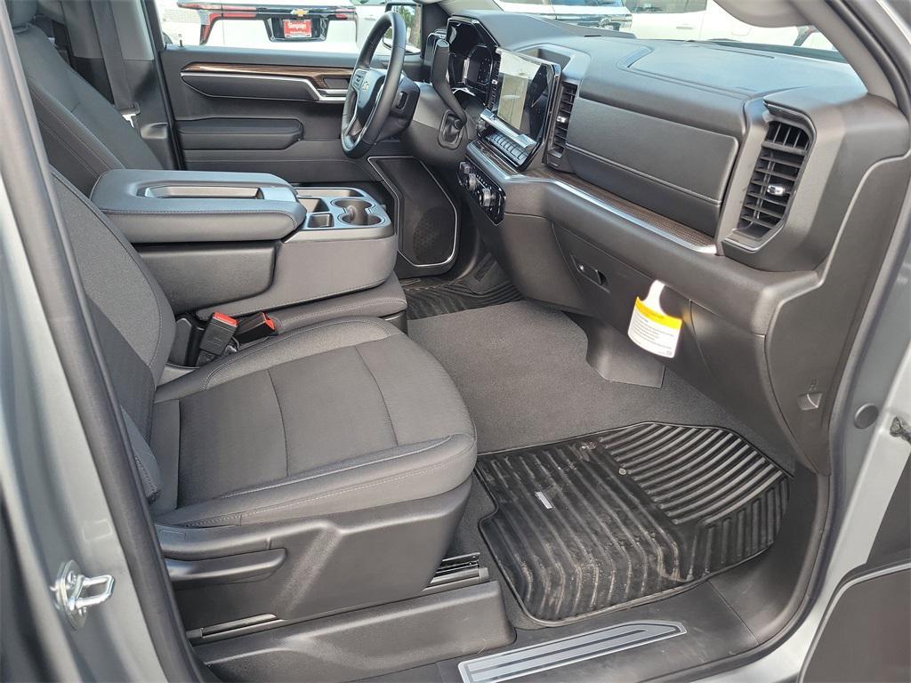 used 2025 Chevrolet Silverado 1500 car, priced at $43,359