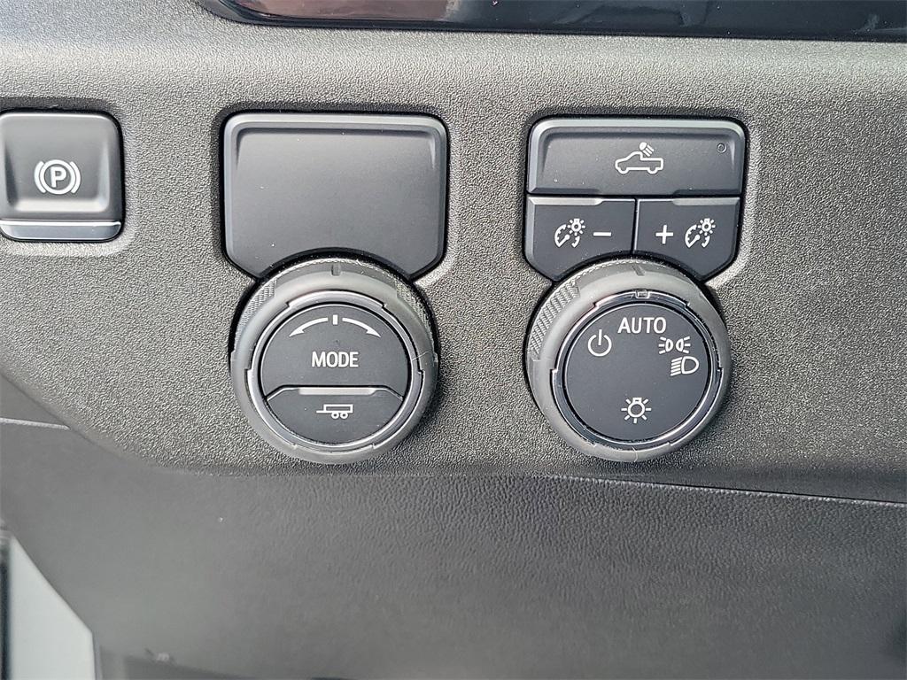 used 2025 Chevrolet Silverado 1500 car, priced at $43,359