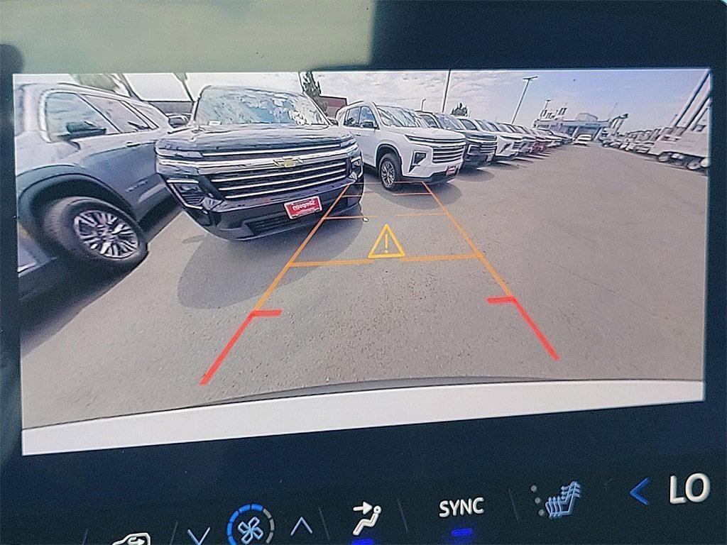 new 2026 Chevrolet Traverse car, priced at $42,820