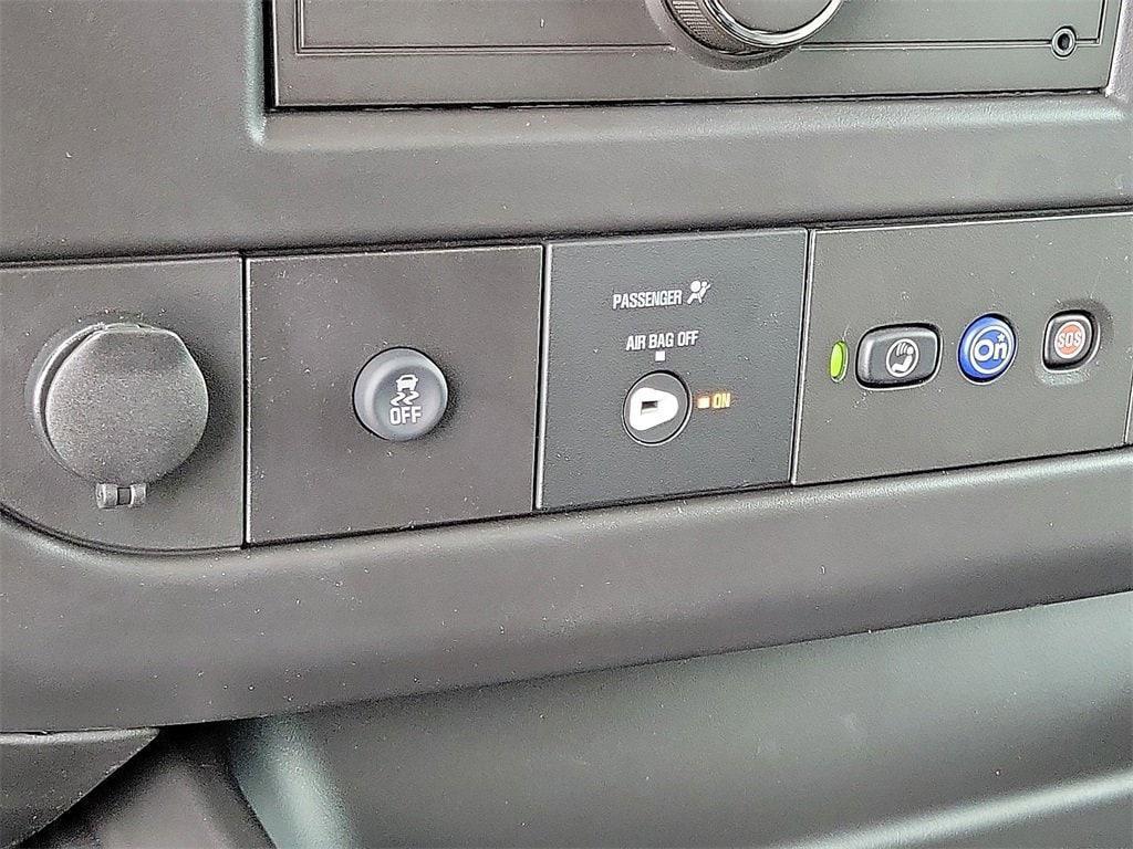 new 2025 Chevrolet Express 2500 car, priced at $45,075