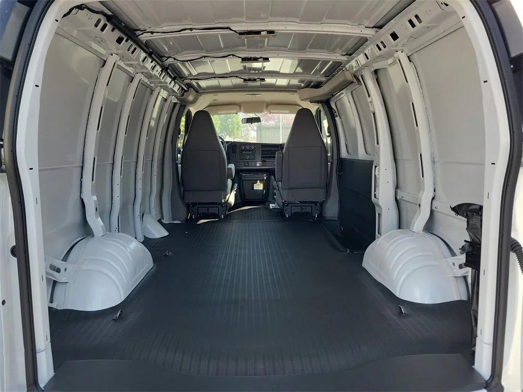 new 2025 Chevrolet Express 3500 car, priced at $51,765