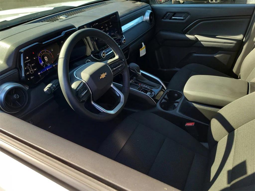 new 2025 Chevrolet Colorado car, priced at $38,190