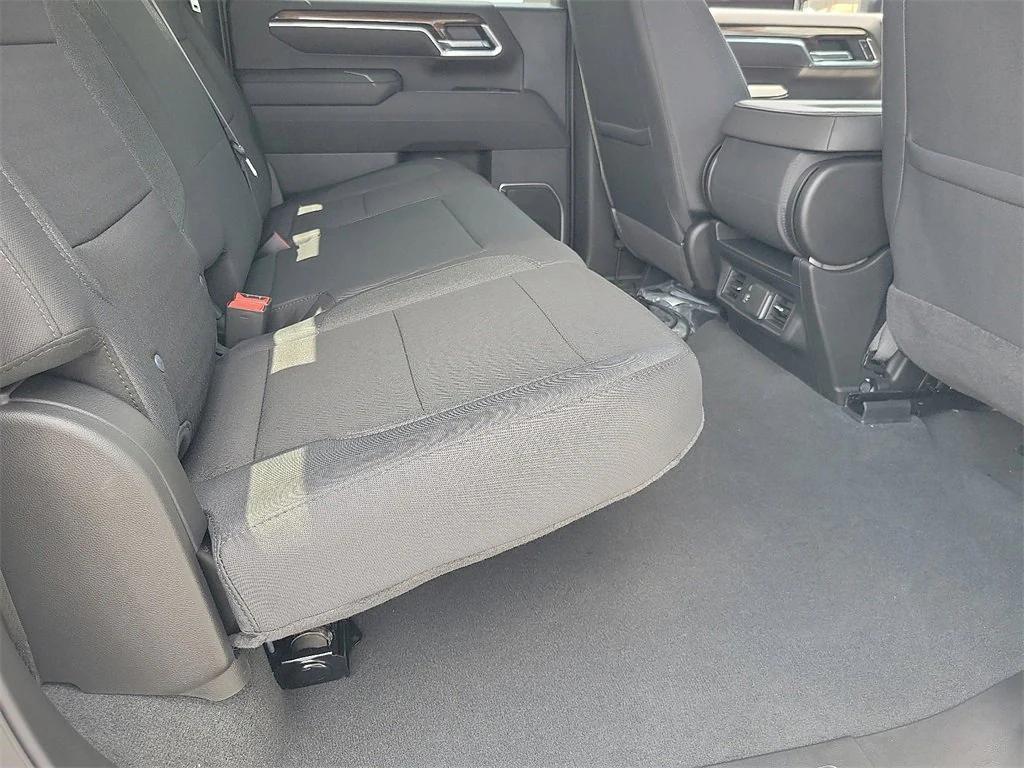 new 2025 Chevrolet Silverado 2500 car, priced at $72,524