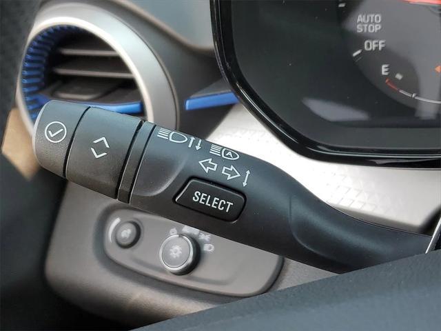 new 2025 Chevrolet Trax car, priced at $22,890