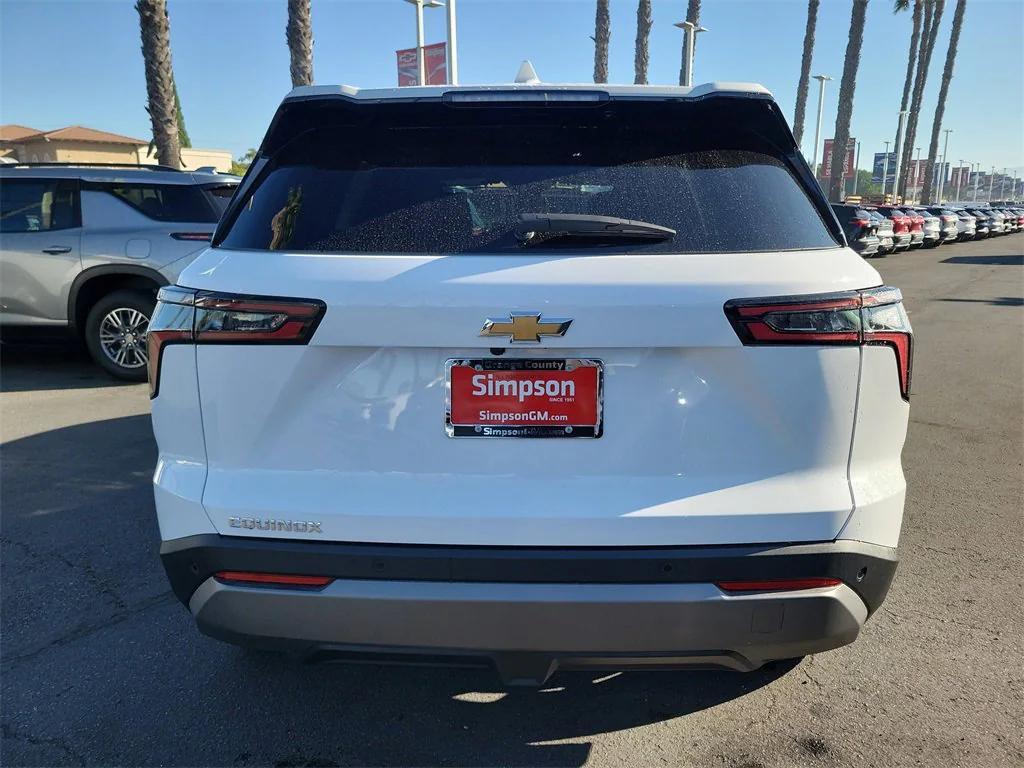 new 2026 Chevrolet Equinox car, priced at $30,495