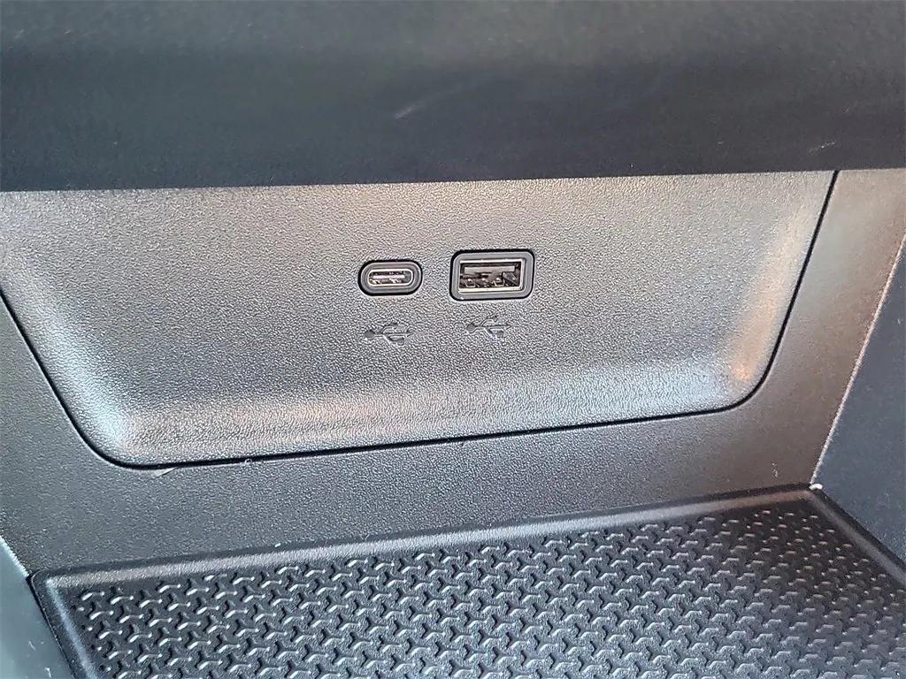 new 2026 Chevrolet Equinox car, priced at $30,495