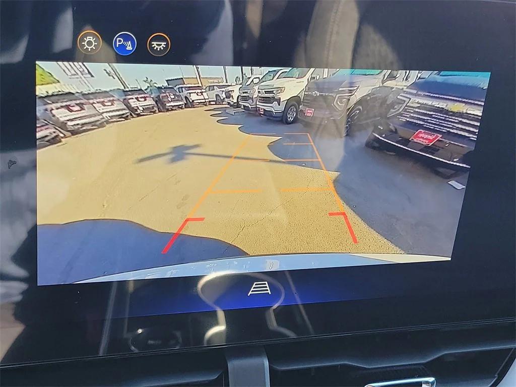 new 2026 Chevrolet Equinox car, priced at $30,495