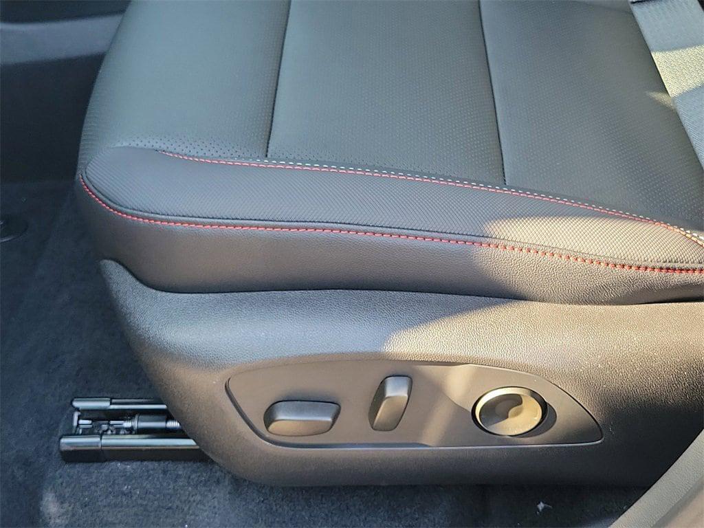 new 2026 Chevrolet Traverse car, priced at $54,369