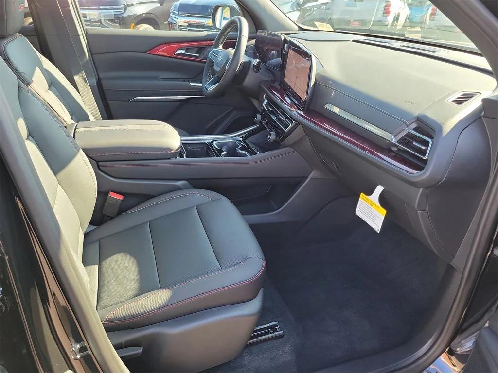 new 2026 Chevrolet Traverse car, priced at $54,369