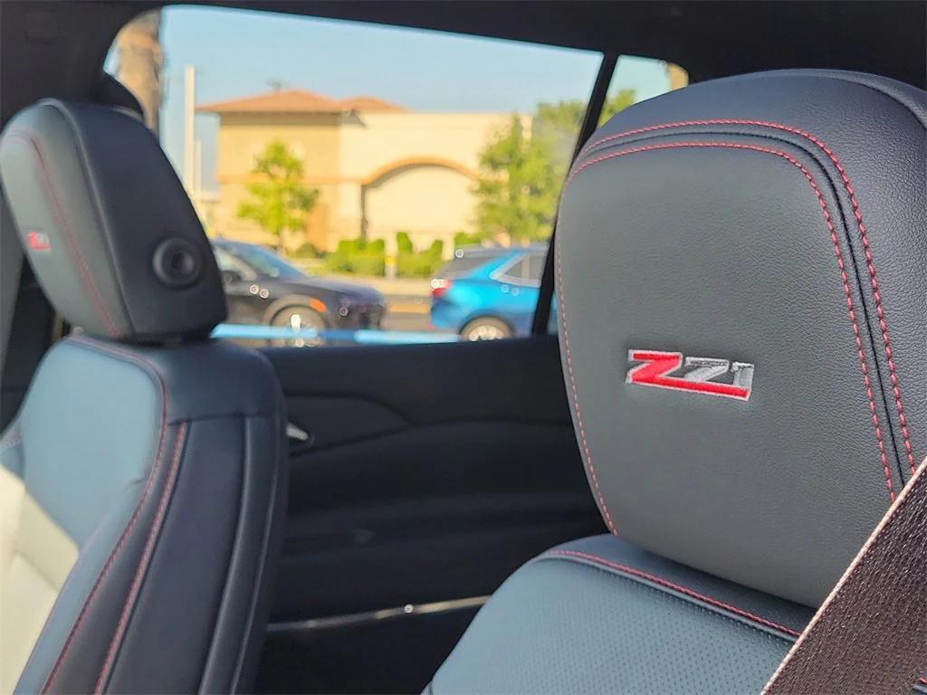 new 2026 Chevrolet Traverse car, priced at $54,369