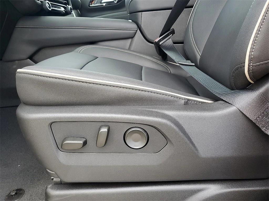 new 2025 Chevrolet Tahoe car, priced at $84,954