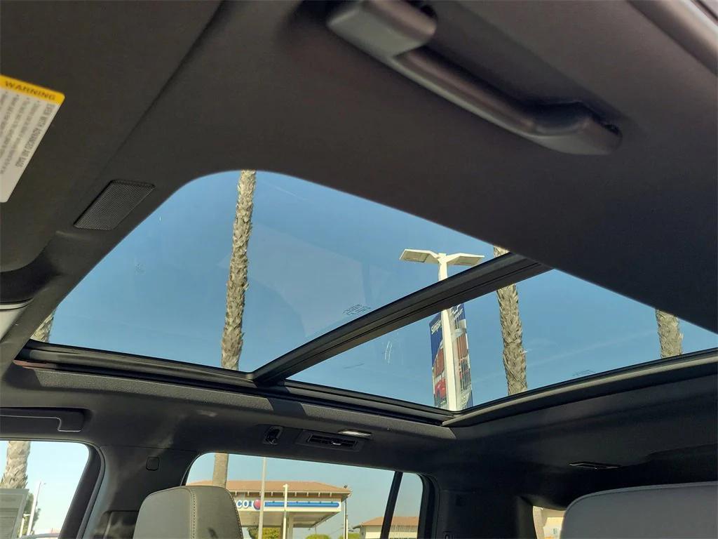 new 2026 Chevrolet Suburban car, priced at $81,440