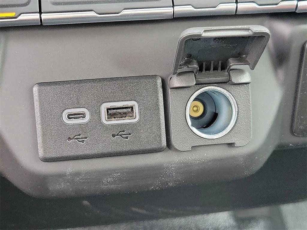 new 2026 Chevrolet Silverado 1500 car, priced at $39,330