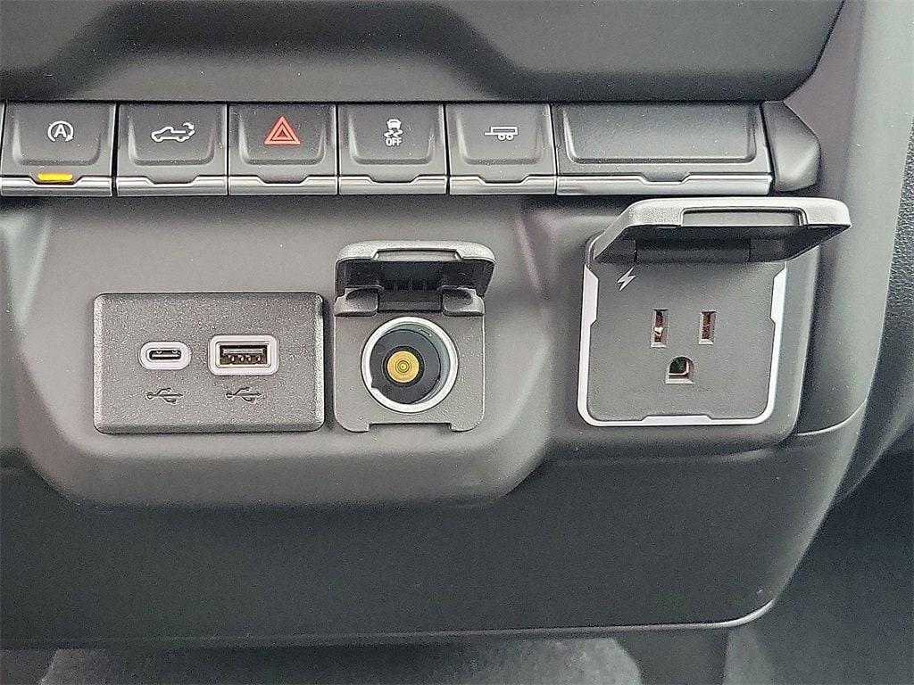 new 2026 Chevrolet Silverado 1500 car, priced at $42,615