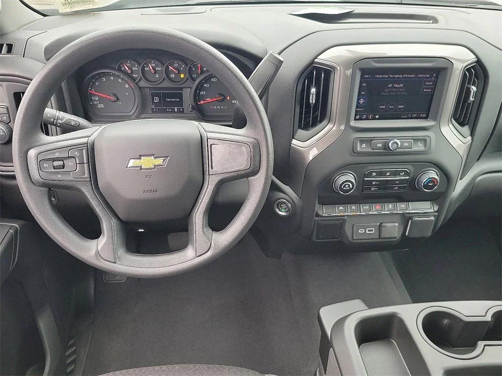 new 2026 Chevrolet Silverado 1500 car, priced at $42,615