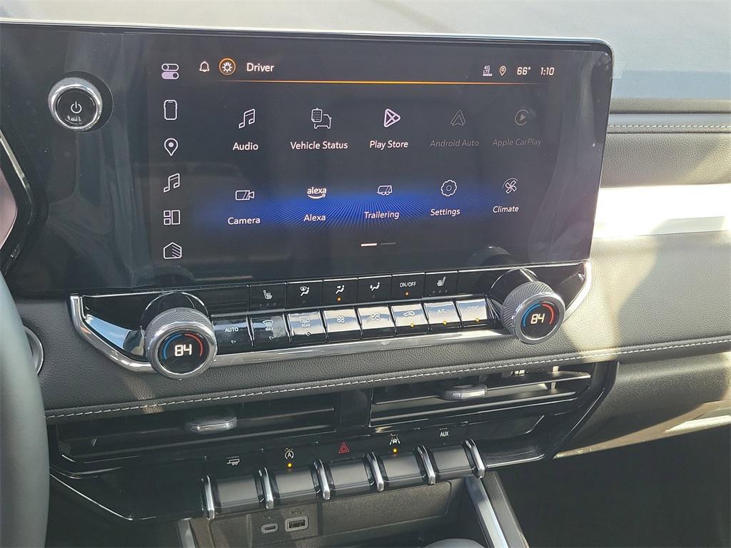 used 2025 Chevrolet Colorado car, priced at $35,853