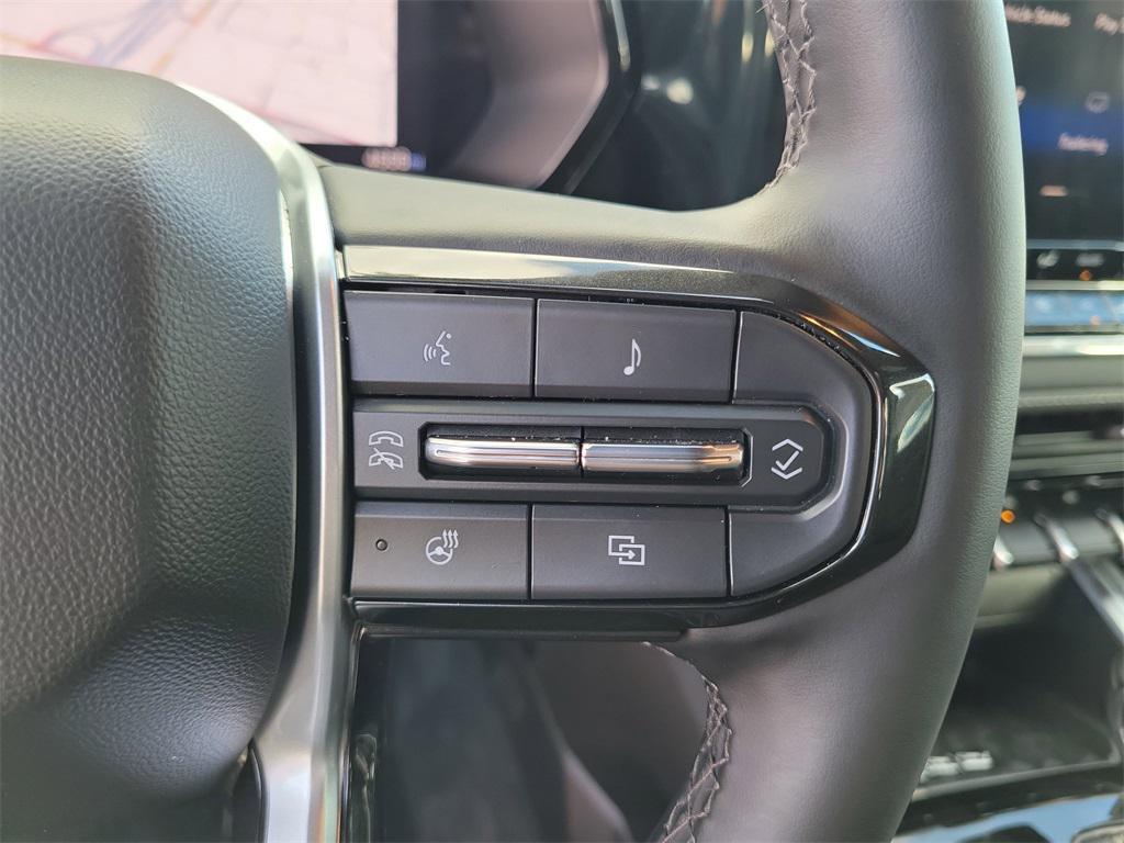 used 2025 Chevrolet Colorado car, priced at $35,853