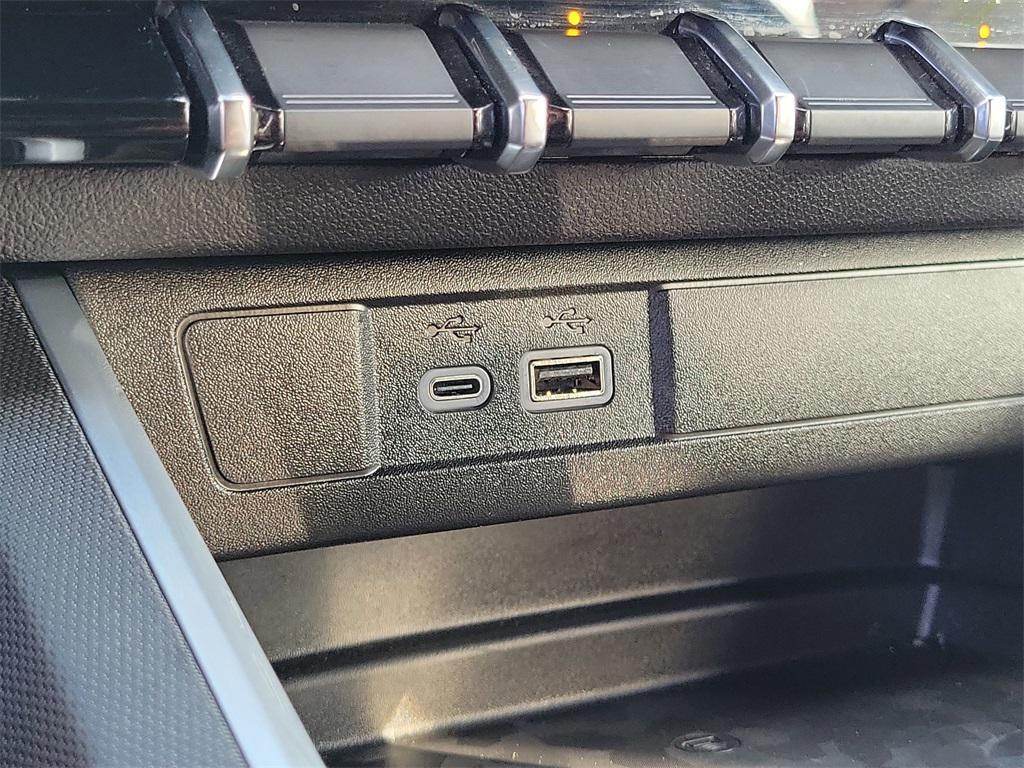 used 2025 Chevrolet Colorado car, priced at $35,853