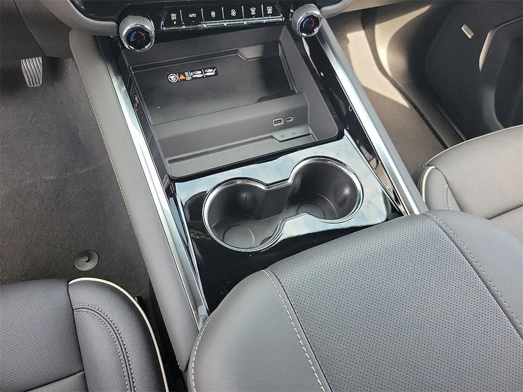 new 2025 Chevrolet Suburban car, priced at $84,740