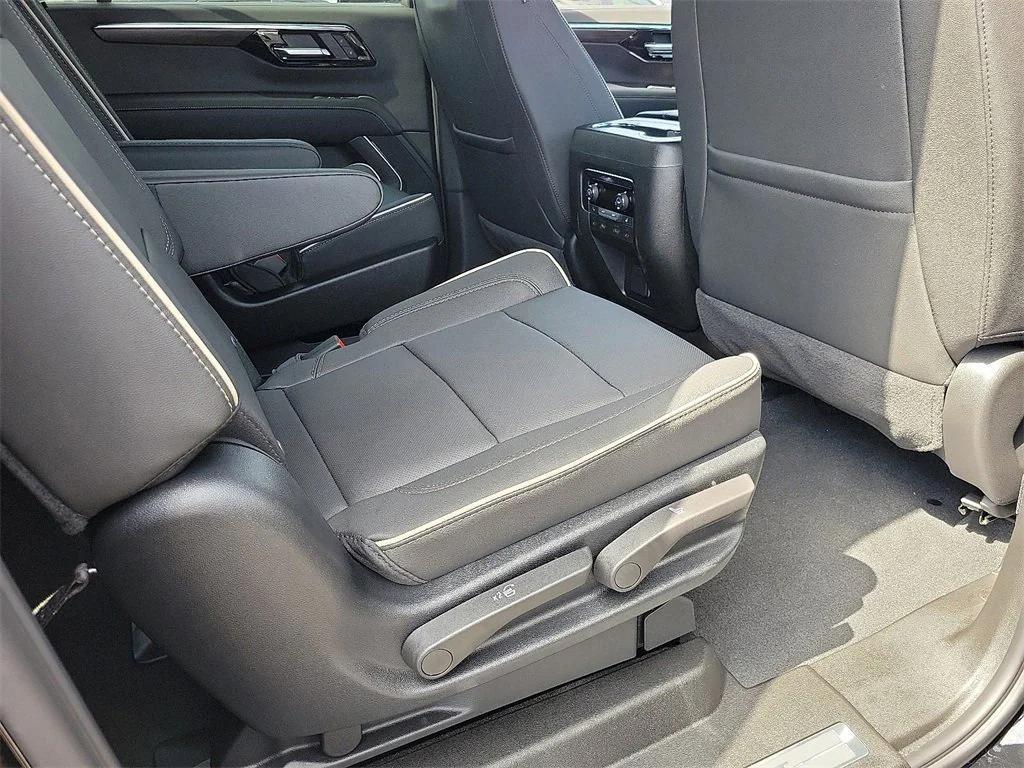 new 2025 Chevrolet Suburban car, priced at $84,740