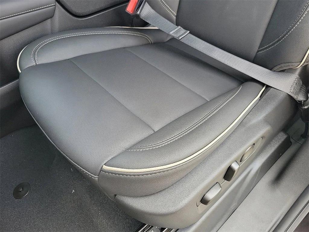 new 2025 Chevrolet Suburban car, priced at $84,740