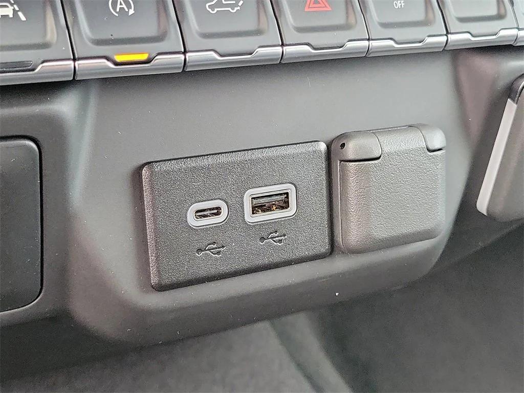 new 2026 Chevrolet Silverado 1500 car, priced at $42,615