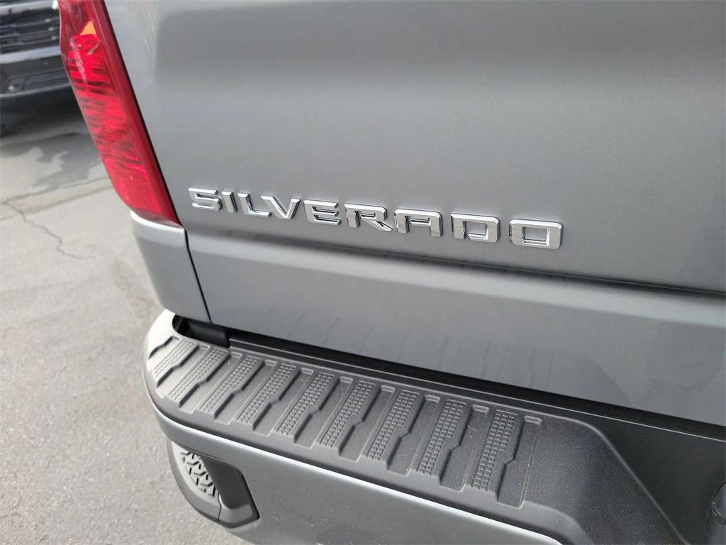 new 2026 Chevrolet Silverado 1500 car, priced at $42,615
