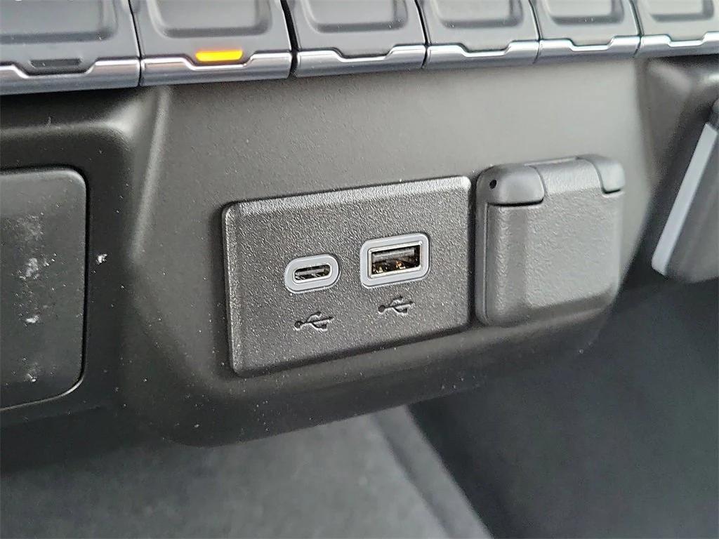 new 2026 Chevrolet Silverado 1500 car, priced at $42,615