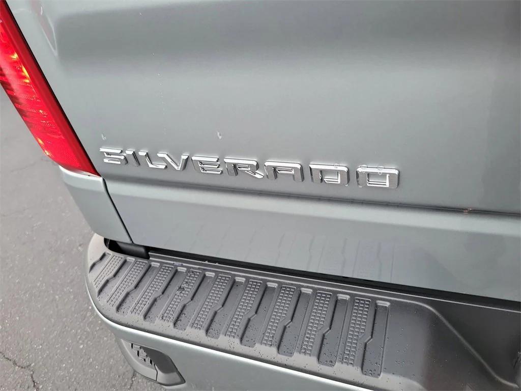 new 2026 Chevrolet Silverado 1500 car, priced at $42,615