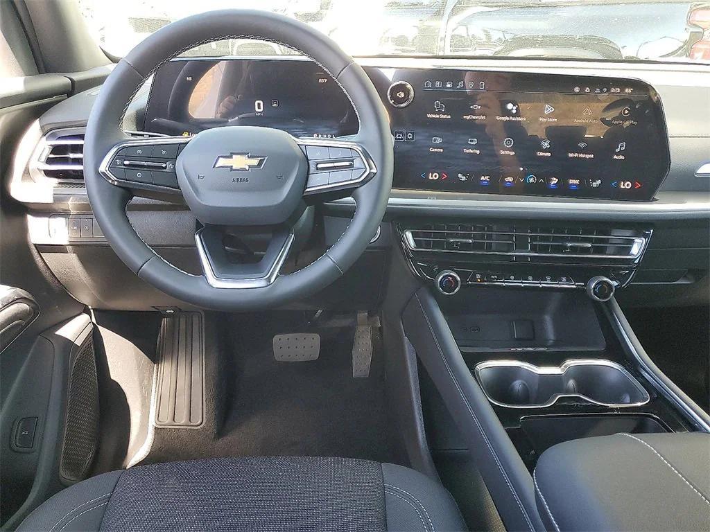 new 2026 Chevrolet Traverse car, priced at $46,545