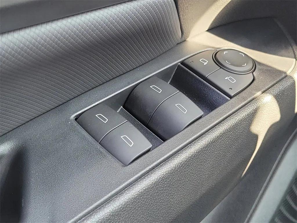 new 2026 Chevrolet Equinox EV car, priced at $35,869