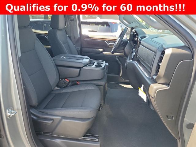 used 2025 Chevrolet Silverado 1500 car, priced at $47,995