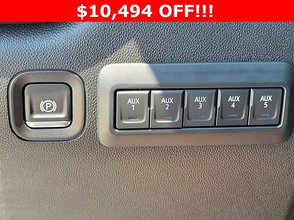 new 2025 Chevrolet Silverado 2500 car, priced at $64,999