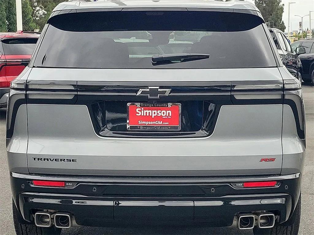 new 2026 Chevrolet Traverse car, priced at $58,215