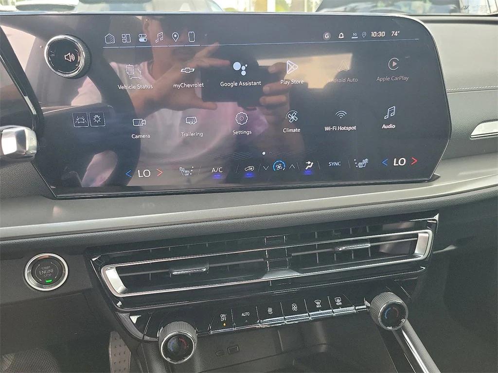 new 2026 Chevrolet Traverse car, priced at $45,475