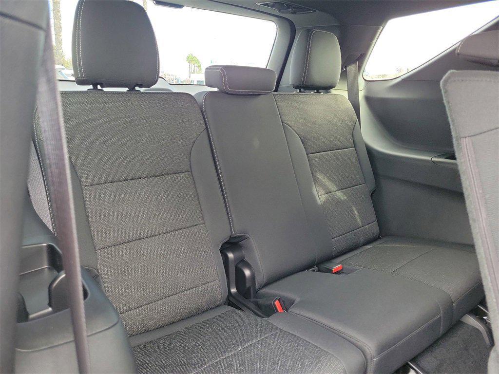 new 2026 Chevrolet Traverse car, priced at $48,280