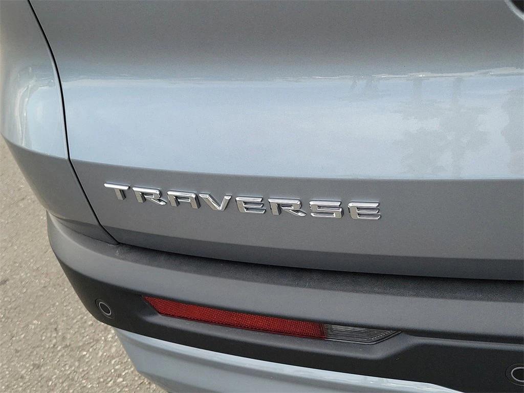 new 2026 Chevrolet Traverse car, priced at $48,280